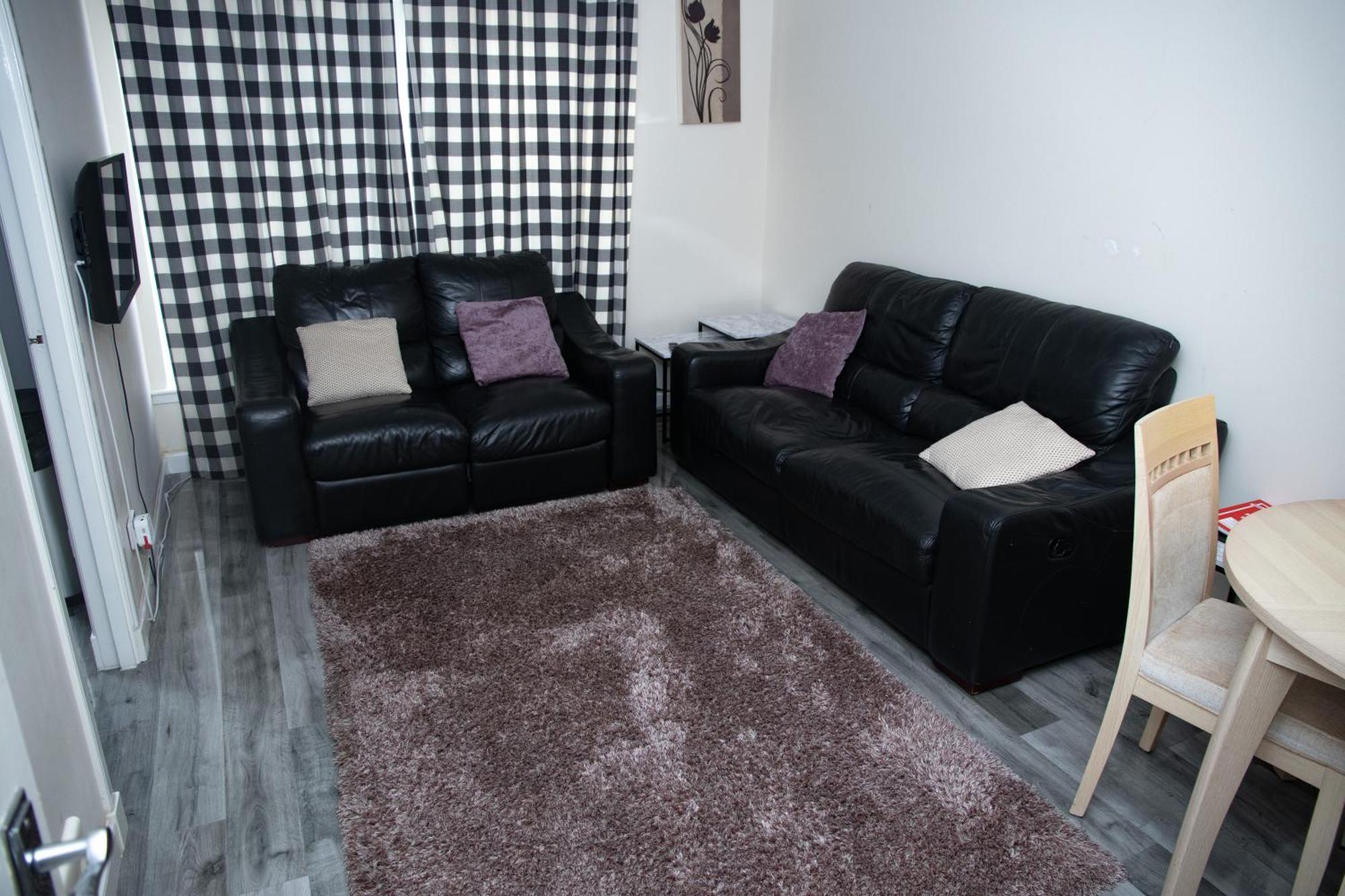 Charlotte Apartment 애버딘 외부 사진